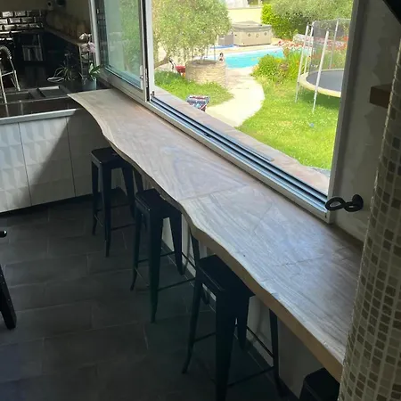 Charming House In With Pool & Jacuzzi Feriehus